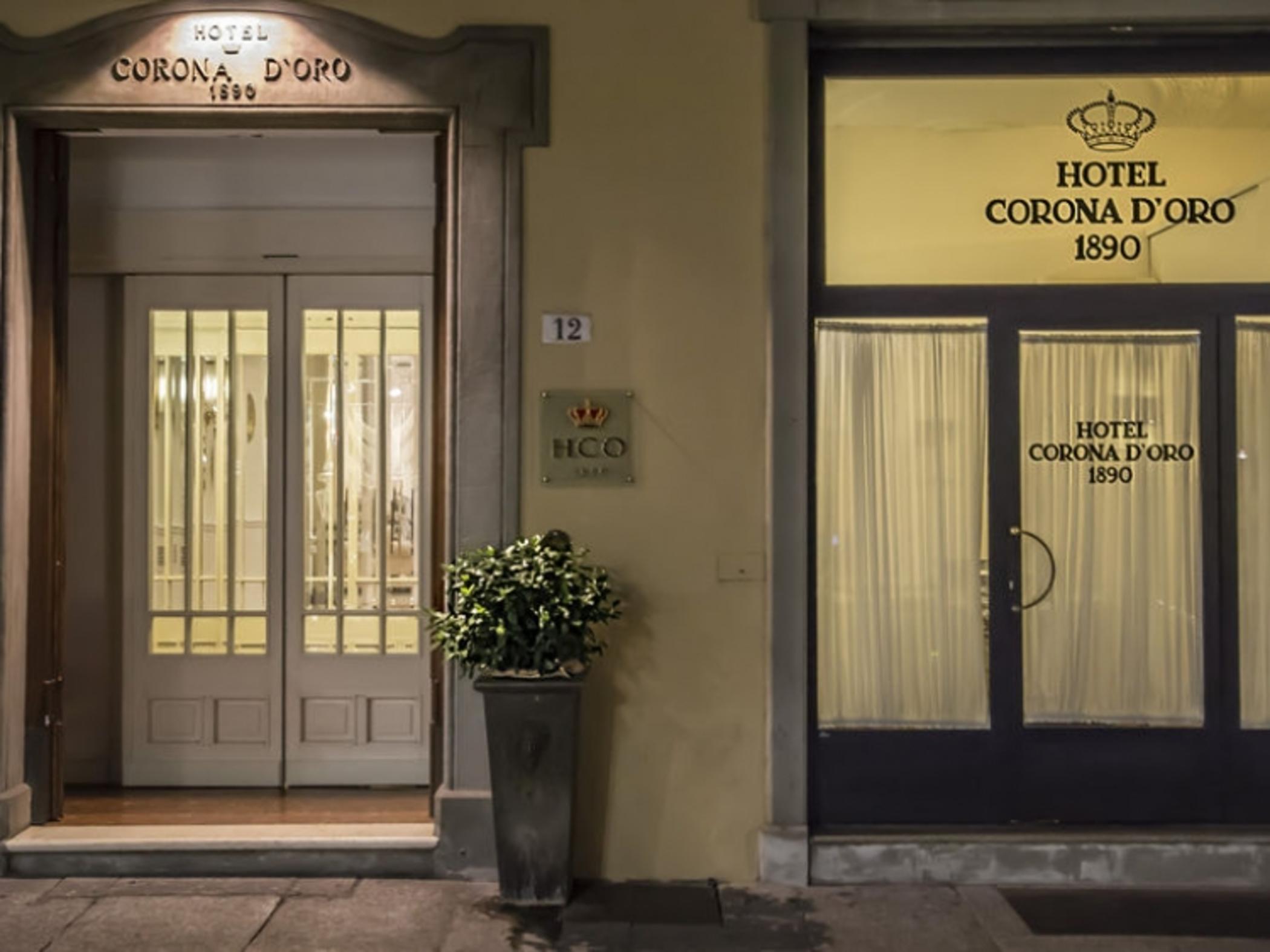 Hotel Corona D'Oro Bolonia Exterior foto